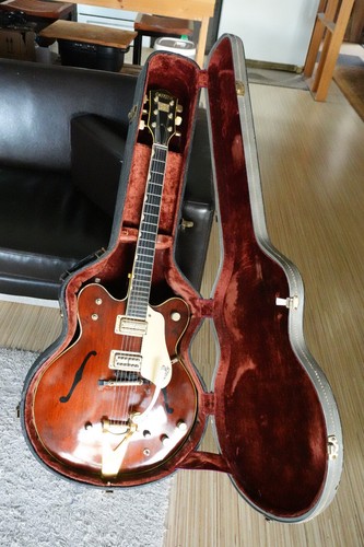 Vintage 1964 Gretsch Country Gentleman guitar