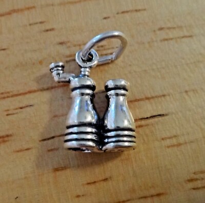 Sterling Silber 3D 16x11mm Küche Salzstreuer und Pfeffermühle Lebensmittel Charm