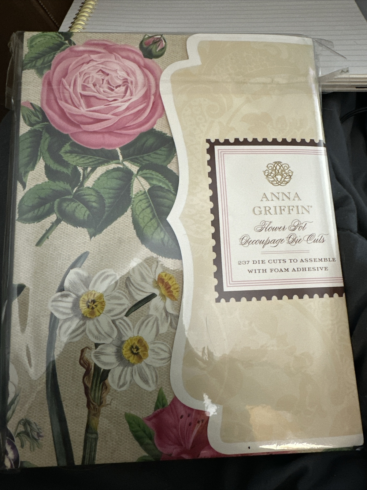 Anna Griffin Flower Pot Decoupage 237 Die Cuts With Foam Adhesive RARE