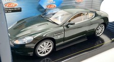 Solido 1/18 Scale Diecast 8162 - Aston Martin DB9 2004 - Dark Green