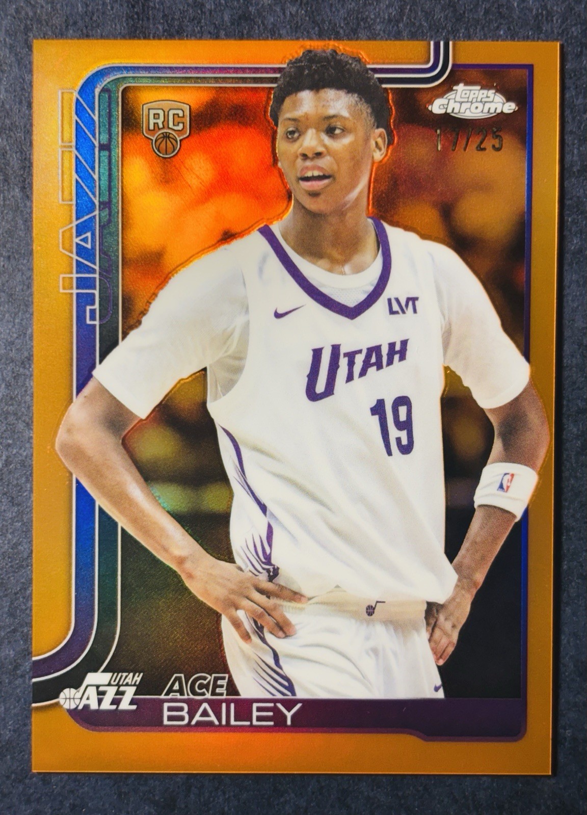 2025-26 Topps Chrome - Ace Bailey #255 Orange Refractor /25 (RC)