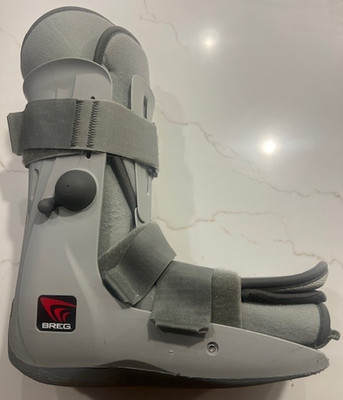 BREG Genesis Full Shell Walker BOOT 3-Strap W/Air Pump Ankle Support Size Large