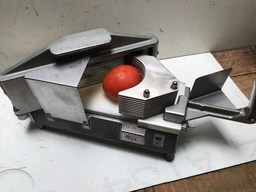 Nemco Easy Tomato Slicer 3/16" Scalloped Blade Kitchen Restaurant Bar