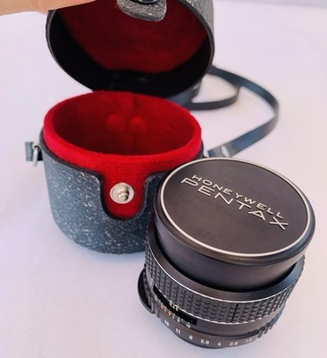 Pentax SMC Takumar 55mm f/1.8 MF & Lens Case Japan