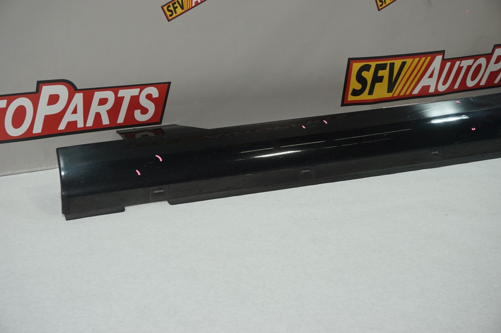Bentley Continental GT 2004-2010 LEFT Rocker molding P/N 3W7853851C