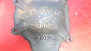 Vintage GENUINE JOHN DEERE Mower Gearbox Cover Z1051 H Farm Tractor Barn Decor