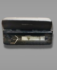 Autoradio Pioneer + custodia – Design Nero con Pannello Frontale Multifunzione