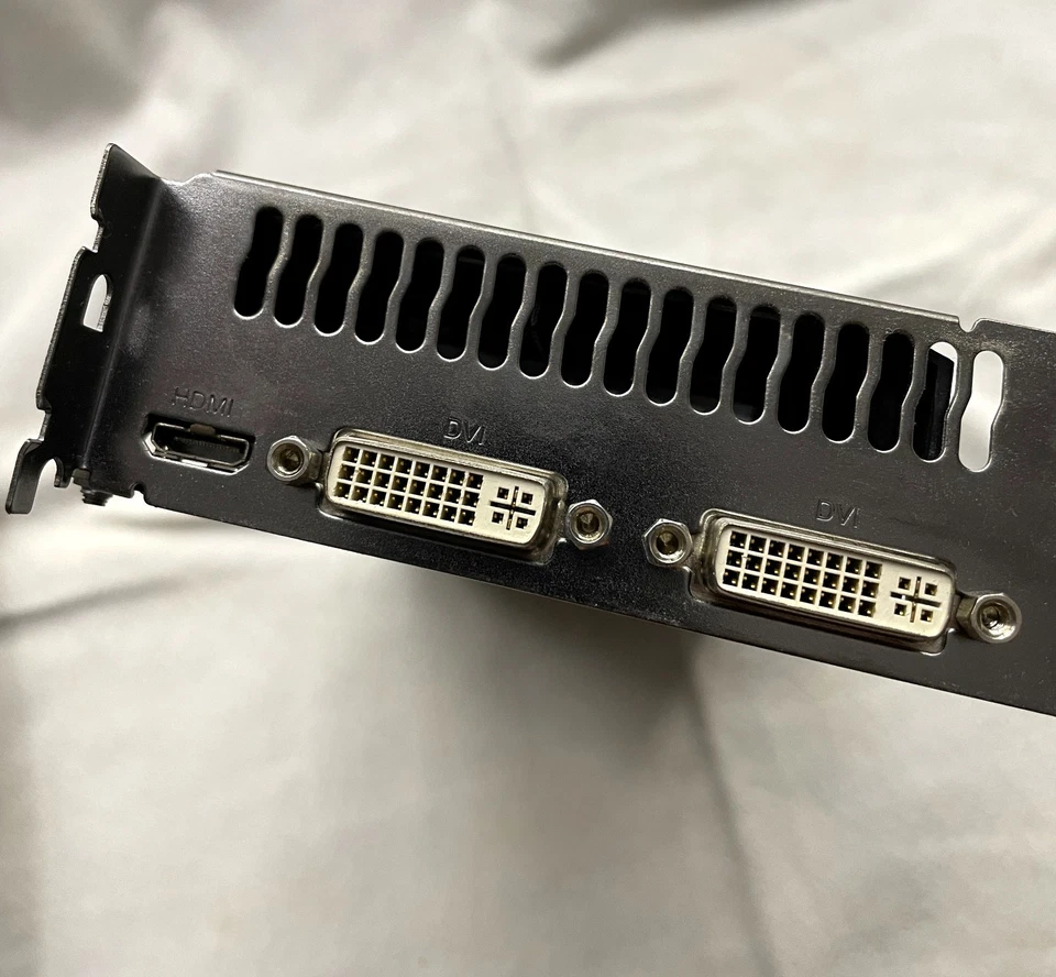 EVGA GeForce GTS 450 (01G-P3-1450-KR) Video Graphics Card 100% Fully Working - Image 2 of 3