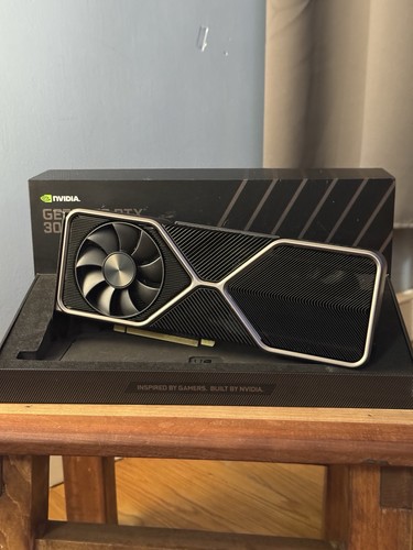 Tarjeta de gráficos NVIDIA GeForce RTX 3080 Founders Edition 10 GB GDDR6X - Imagen 2 de 10