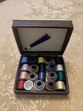 Vintage Belding Corticelli thread box with 19 Belding thread spools