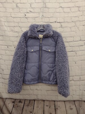 Universal Thread Women's Fluffy Sleeve Quilted Jacket Purple Small