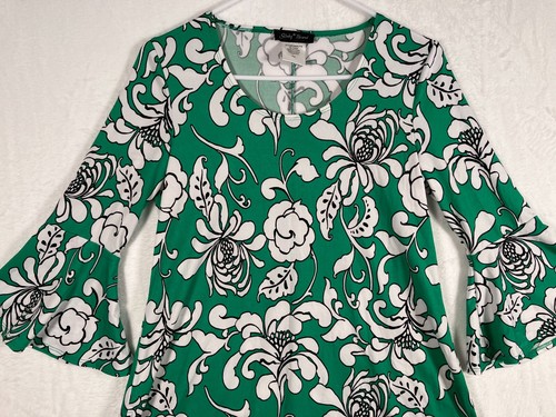 Slinky Brand Green Floral Top Size XS White Print 3/4 Bell Sleeve Sharkbite Slit - Picture 2 of 10