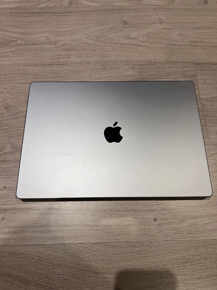 Apple MacBook Pro 16" M1 Max · 32GB · 2TB, photo 1 of 5