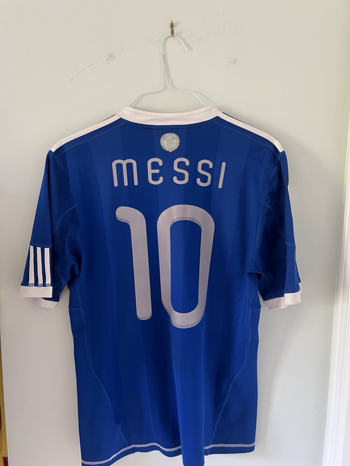 MEN'S MESSI #10 ARGENTINA NATIONAL 2010/2011 SOCCER FOOTBALL SHIRT JERSEY SIZE M