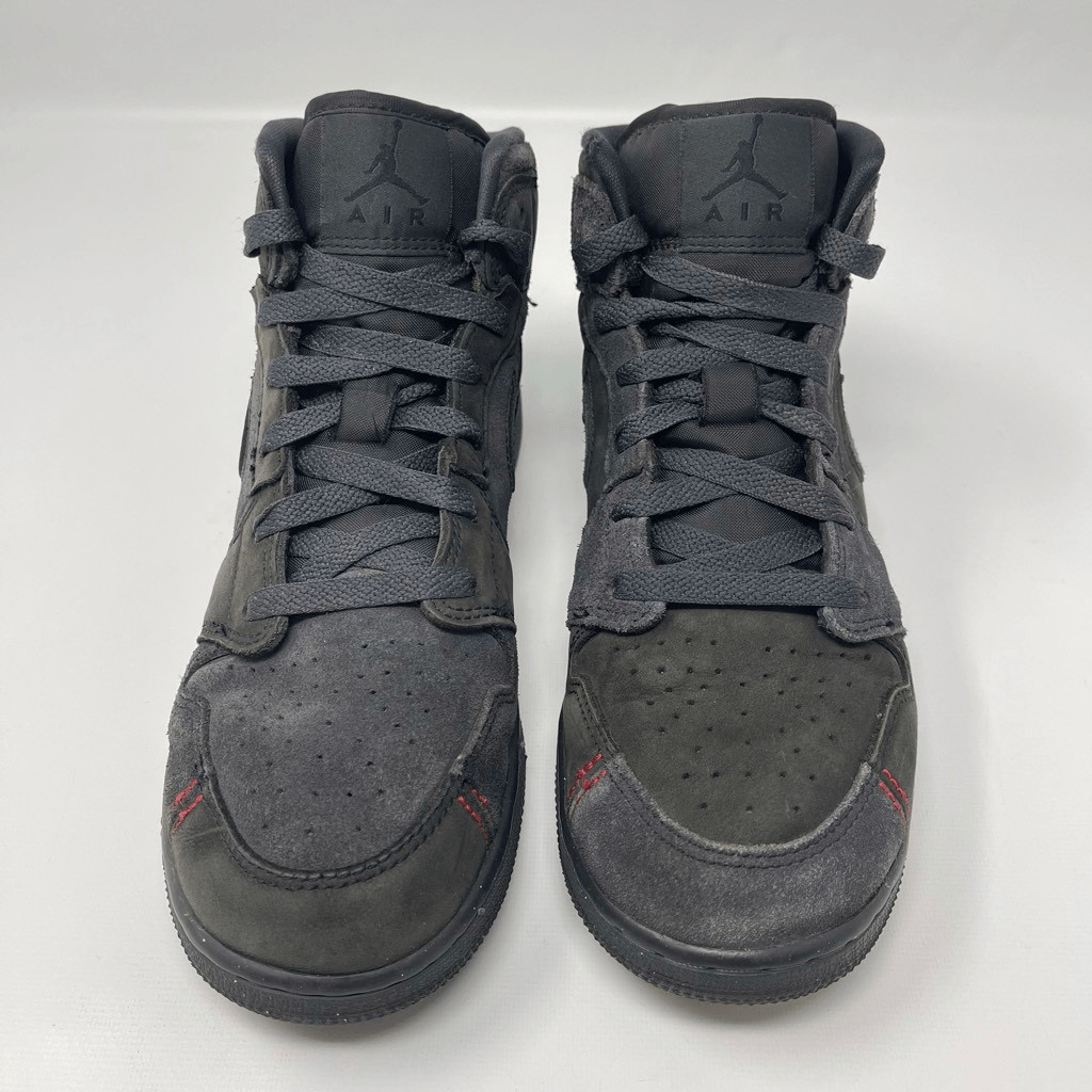 Nike Air Jordan Retro 1 Mid SE Craft All Black Suede FQ7742-001 Youth Size 7 thumbnail 4