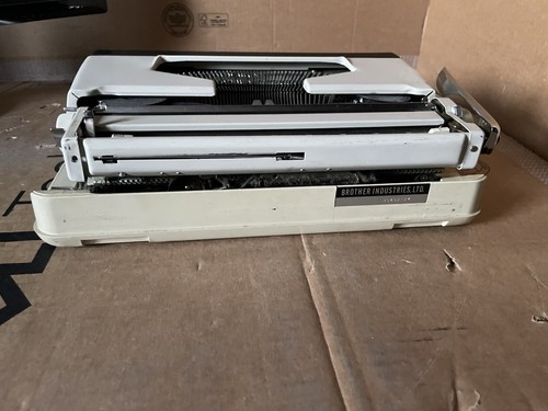 Schreibmaschine – Brother Deluxe 1300 Tabulator - Afbeelding 2 van 2