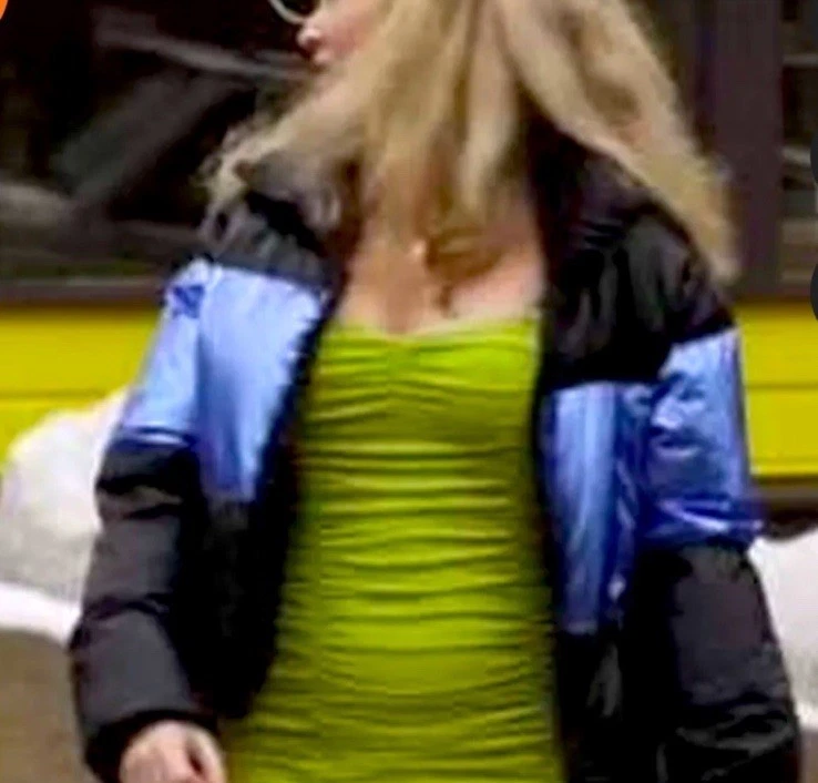 Chaqueta acolchada metálica Juicy Couture para mujer etiqueta negra talla grande azul y negra Foto 3 de 4