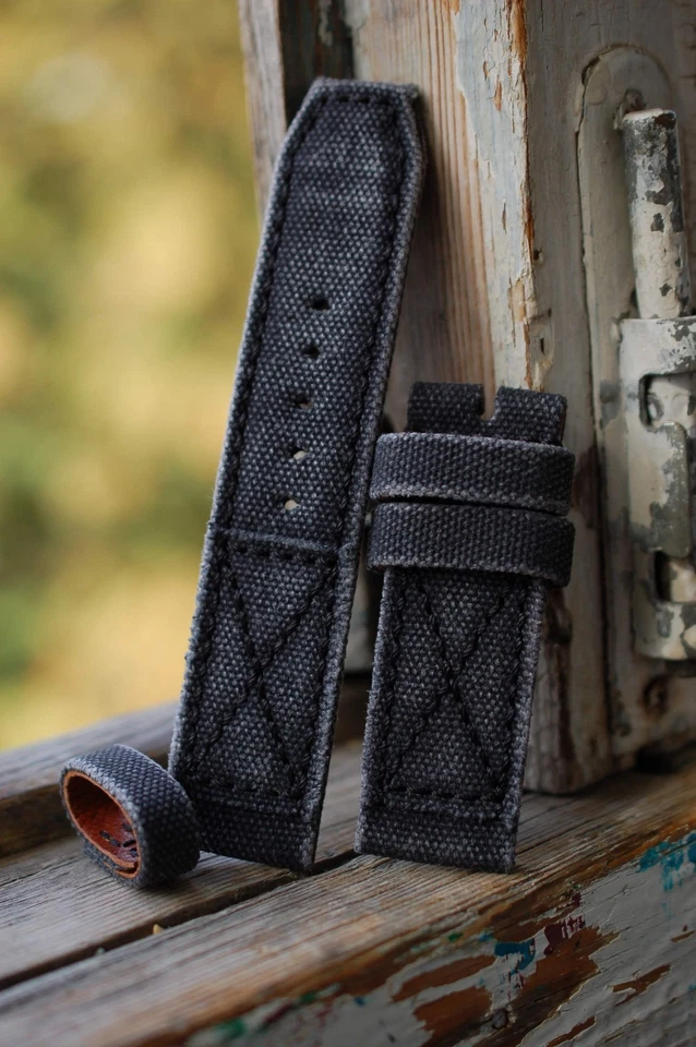 Correa de reloj de lona enrollada hecha a mano negra envejecida de 26 mm lista para usar *pagada en EE. UU. Foto 2 de 4