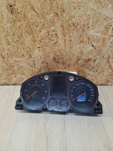 VW PASSAT Variant B6 3C5 Kombiinstrument A2C53106067 2.00 Petrol 100kw 34887228