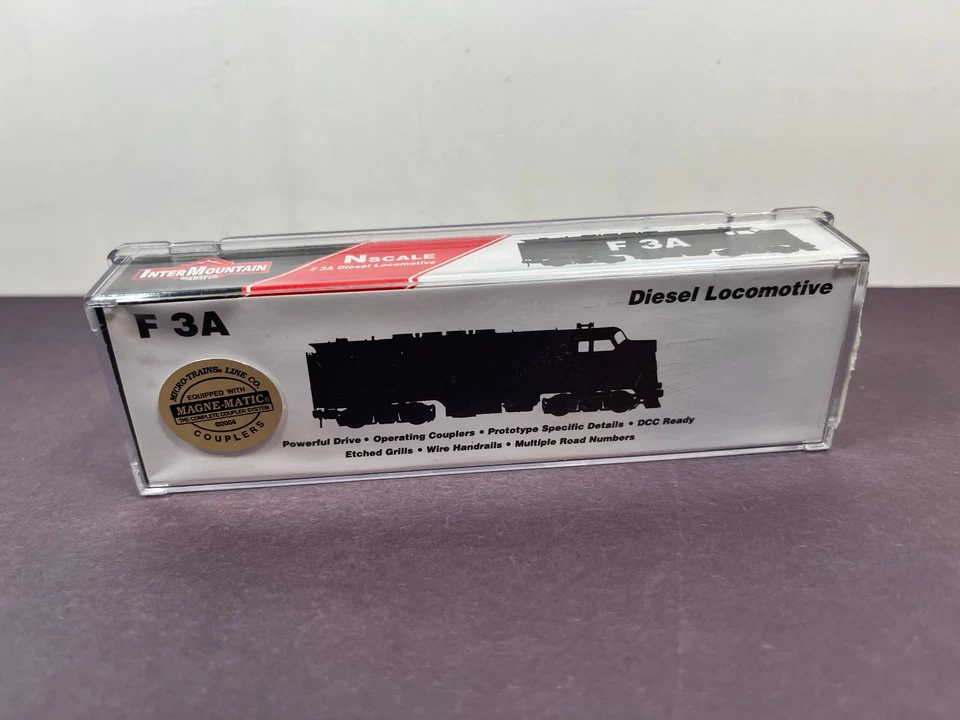 InterMountain N Scale Train EMD F3A Locomotive 69101-02 New York Central 1611 - Image 2 of 4