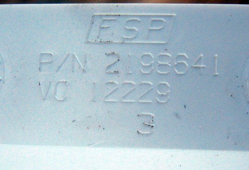 Kenmore Whirlpool Staffa di copertura per macchina del ghiaccio 2198641 WP2198641 - Foto 2 di 2