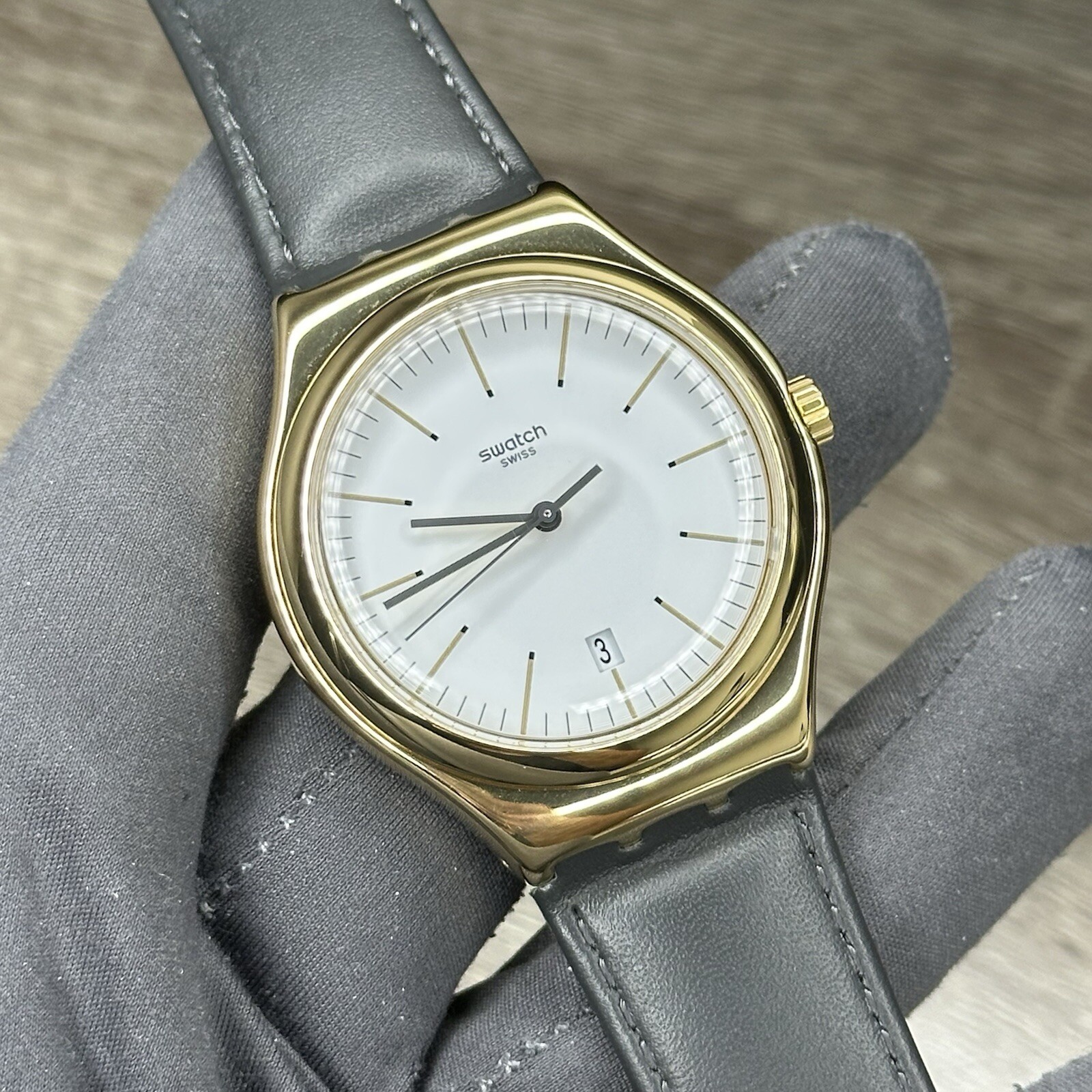 NEW✅ Swatch Irony EDGY TIME Gold Steel Case Black Leather Men's Watch YWG404