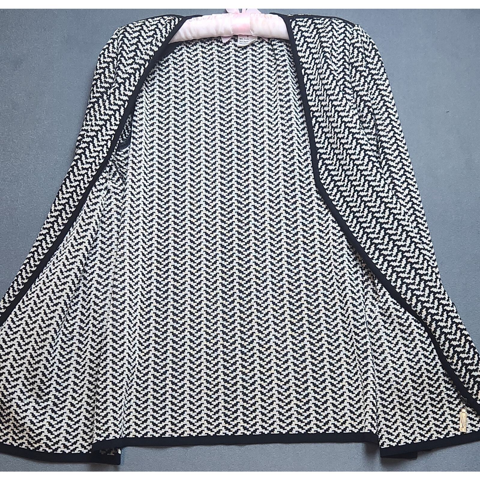 Exclusively Misook Size Small Zip Up Herringbone … - image 3