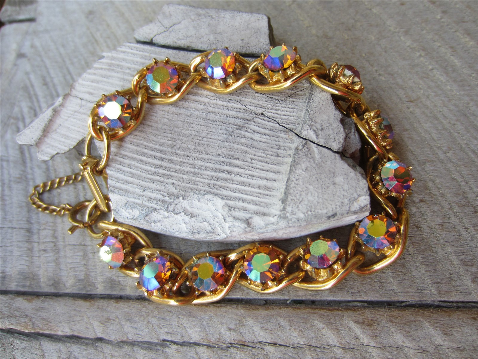 Vintage Aurora Borealis Glass Rhinestone Single Gold Tone Chain Tennis Bracelet