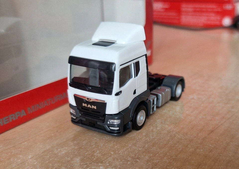 Herpa 314596 MAN TGS trattore stradale neutro bianco 1:87 OVP - Immagine 3 di 4