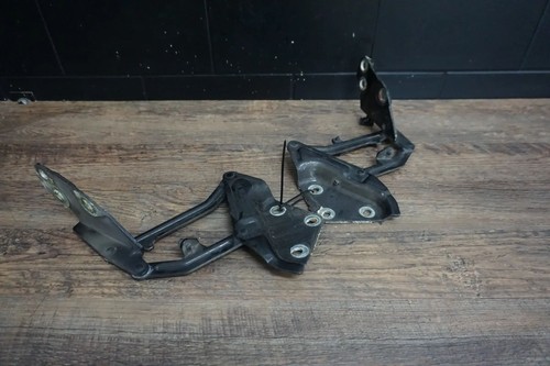 2x Motorhaubenscharnier Scharniere vorne LC9Z 7L6823301A /302A VW Touareg Bj.07