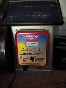 Parmak DF-SP-LI Solar Pak 6 Low Impedance 6-Volt Battery-Operated 25-Mile-Ran...