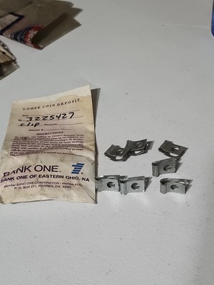 NOS 1976-78 AMC BRAKE TUBE CLIPS (Double) 3/16×1/4'' Dia. Tubes 3225427 Lot Of 5 