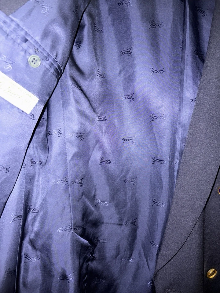 $1995 Brand New Authentic Gucci Wool Jacket Blazer Navy - Image 3 of 4