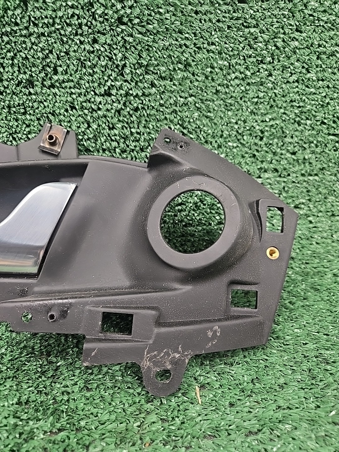 03-13 Maserati Quattroporte M139 Front Left Interior Door Handle Chrome OEM