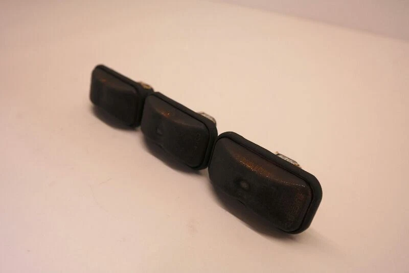 2003-2009 HUMMER H2 FRONT ROOF MOUNTED LIGHTED LIGHT SET OF THREE - Image 2 of 4