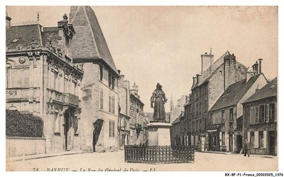 BX-BFP1-0690-14 - BAYEUX - La rue du général de dais