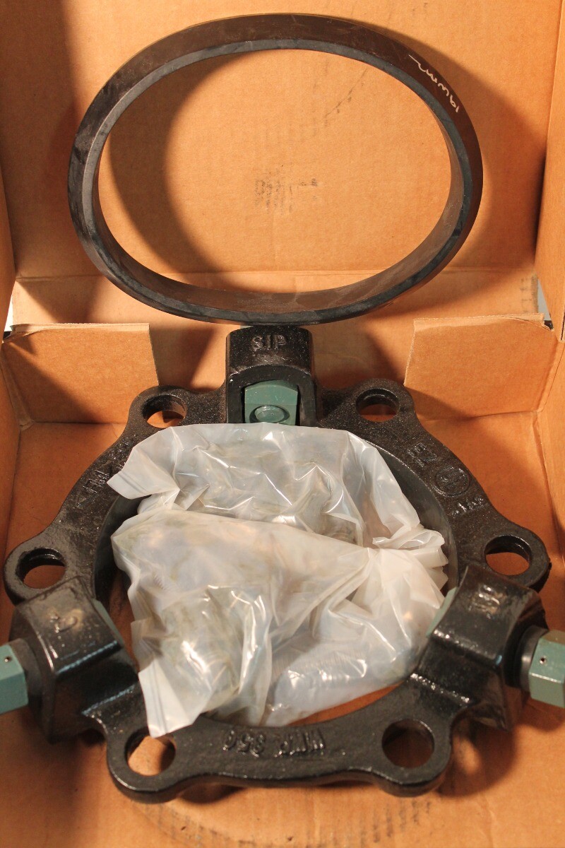 SIP Industries 6" EZ GRIP Wedge Action Restraint Gland for Ductile Pipe