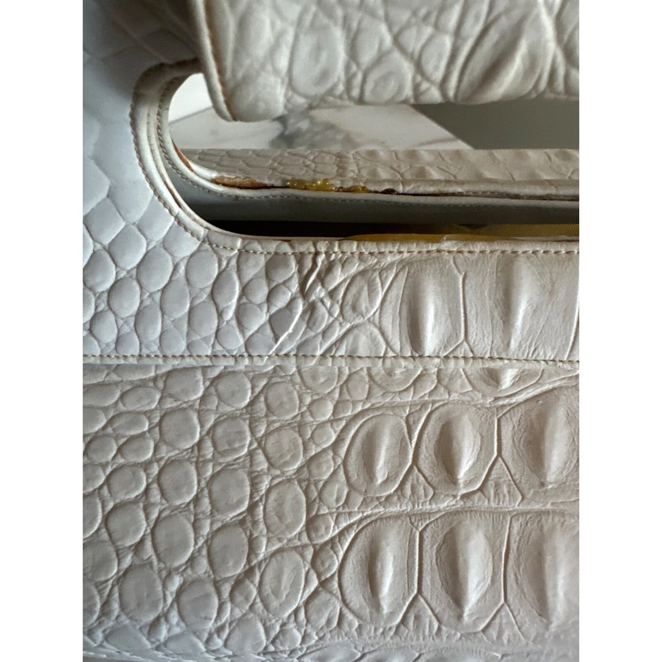 Bolso Cartera Judith Leiber Cuero Blanco Estampado Cocodrilo Vintage Años 60 Foto 2 de 4