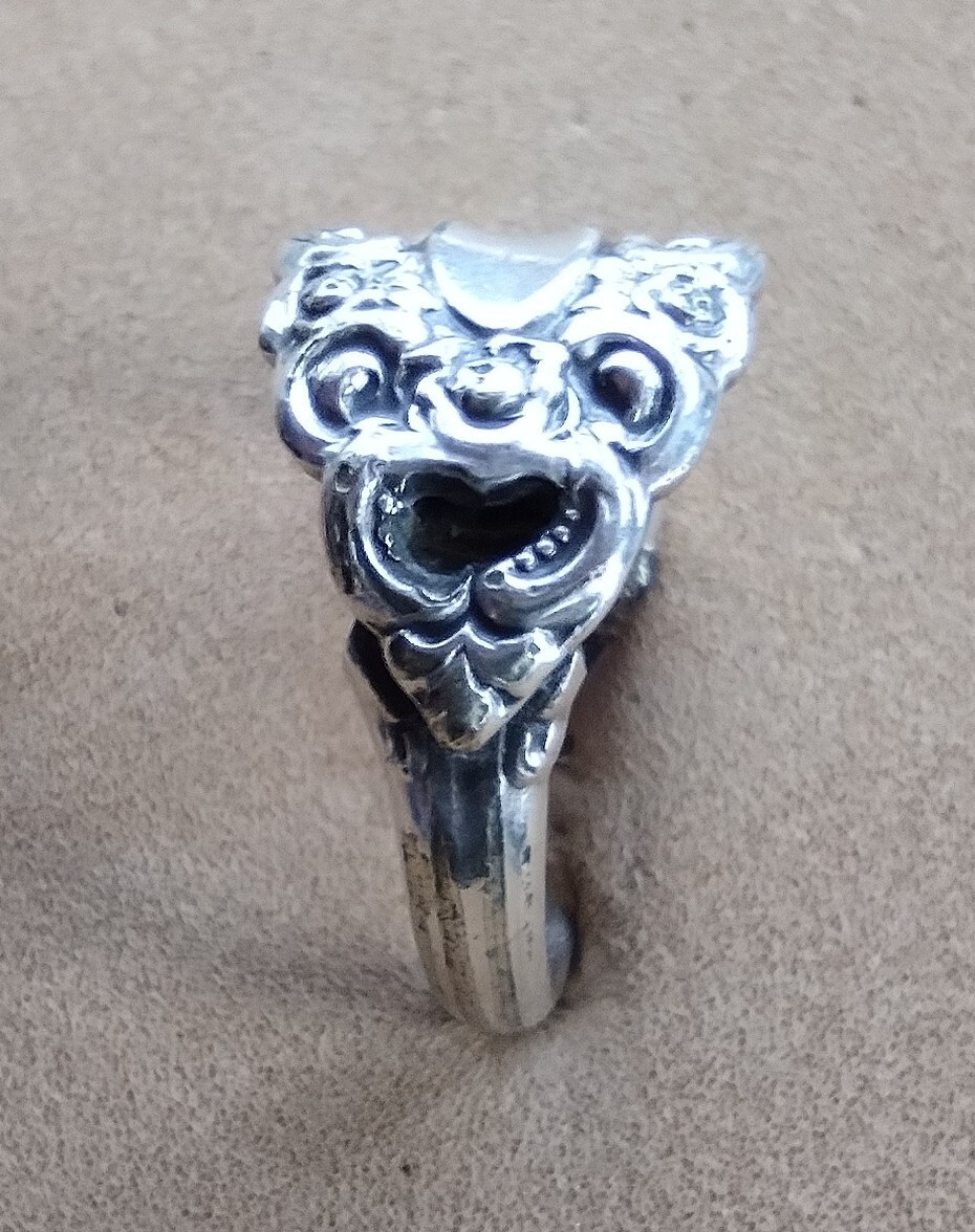 Silver Spoon Ring Community - Oneida - image 3