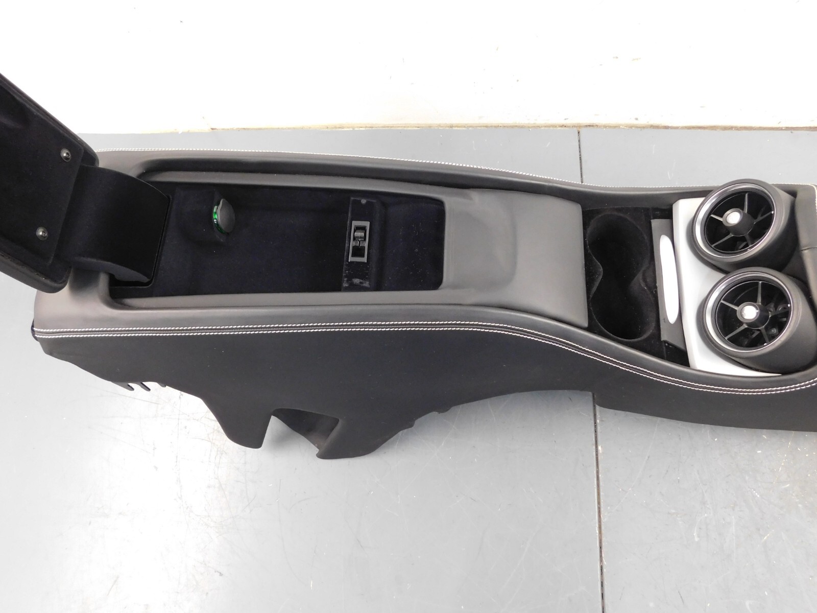 2015 11 12 13 14 16 Ferrari FF Leather Center Console / Controls #7170 J1