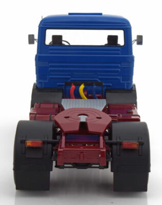 MERCEDES LPS 1632 1969 Road King 1/18 EUR 99,95