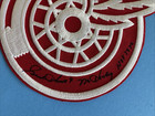 Gordie Howe #9 Mr Hockey HOF 1972 Signed Red Wings Jersey Crest w/COA (RARE) — photo 2