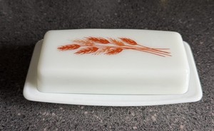 Vintage Pyrex HARVEST WHEAT Butter Dish Orange Graphics Milk Glass USA 72-B