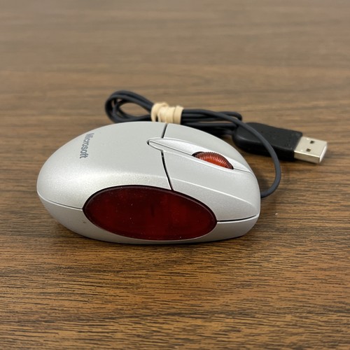 Microsoft 1020 Notebook Laptop Optical Mouse USB Wired Silver/Red - Picture 3 of 7