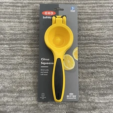 OXO SoftWorks Citrus Squeezer Yellow Handheld Lemon Lime Juicer Dishwasher Safe