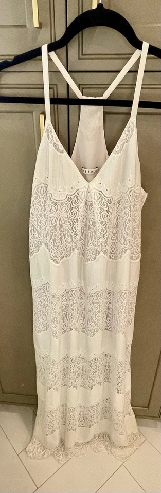 Maxi Vestido Alice + Olivia Encaje, Blanco, Hermoso Ajuste, Talla S Foto 2 de 4
