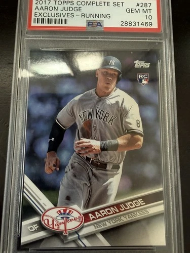 2017 TOPPS COMPLETE SET EXCLUSIVES #287 AARON JUDGE EXCLUSIVES-RUNNING PSA 10