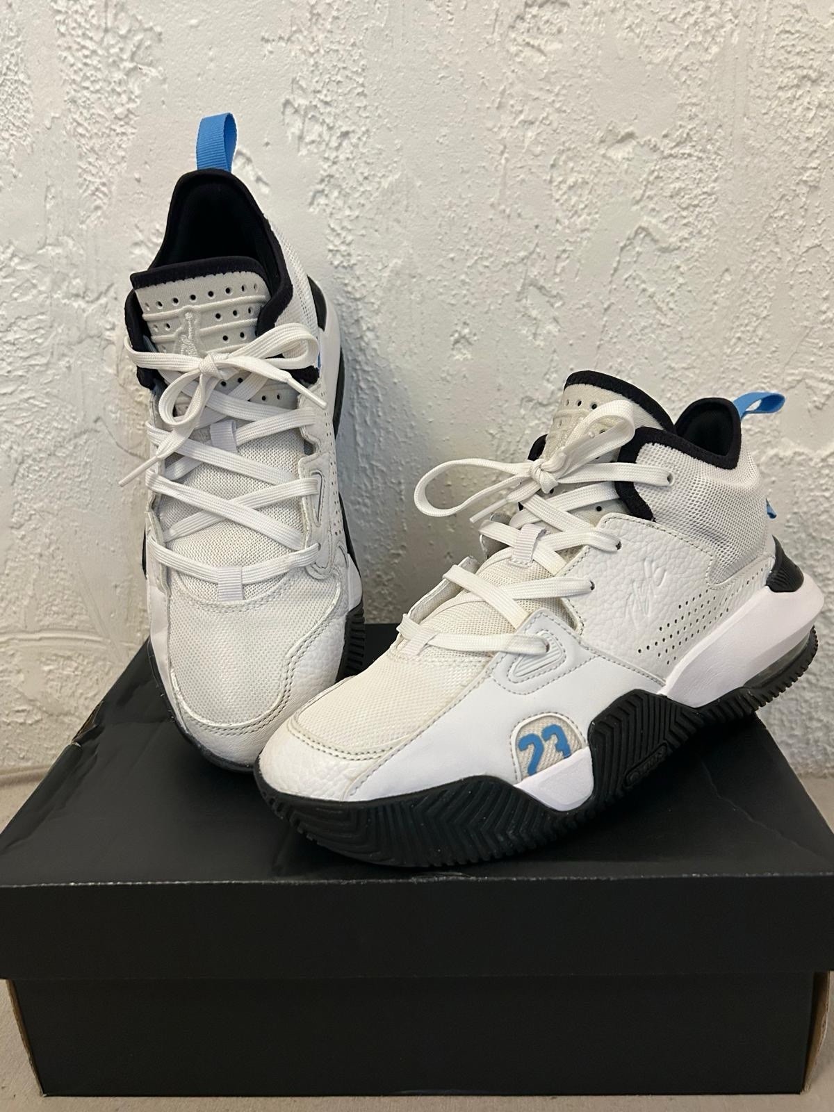 Air JORDAN STAY LOYAL 2 / Taille 42 (8.5 Us) / Très Bon État Avec Box OG