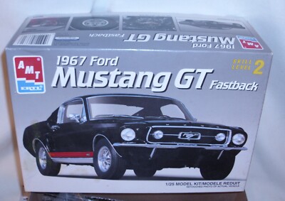 AMT 1967 FORD MUSTANG GT FASTBACK CAR MODEL KIT NEW 1/25 6631 1994