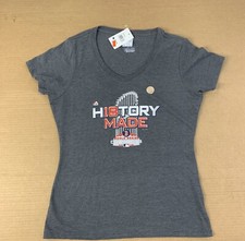 Majestic Womens Medium Boston Red Sox Gray 2018 World Series Champions T-Shirt